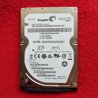 t71-SE HDD 500GB Sata Seagate ST500LT012 1DG142-07 0002LVM1